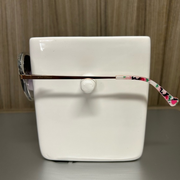 Betsey Johnson Fleurallure Sunglasses - Picture 2 of 3